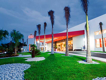  RIU PLAYACAR 5*