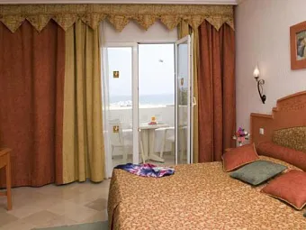 Отель EL MOURADI SKANES 4*