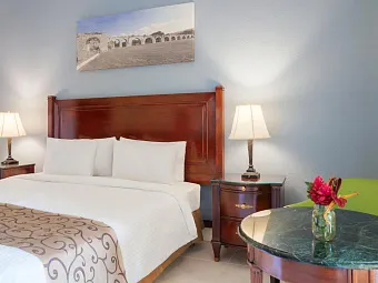 JEWEL RUNAWAY BAY BEACH & GOLF RESORT 4*