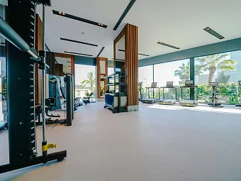 THE NORM COLLECTION DOOR'A 5*