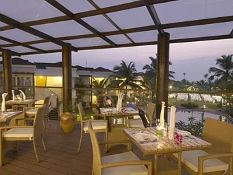 Отель ROYAL ORCHID BEACH RESORT & SPA 4*