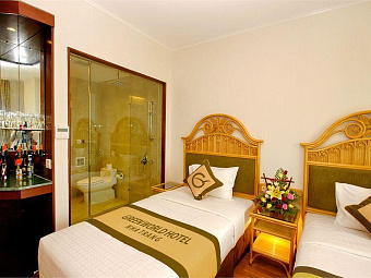 GREEN WORLD HOTEL NHA TRANG 4*+