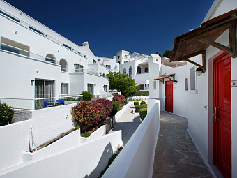 LINDOS VILLAGE 5*