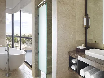 Deluxe Sea View Room