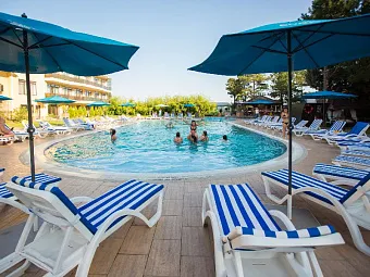 КУРОРТ-ОТЕЛЬ ДЕМЕРДЖИ 3*