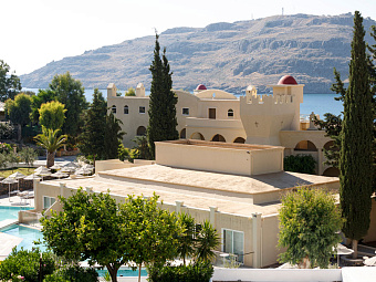 LINDOS ROYAL 4*