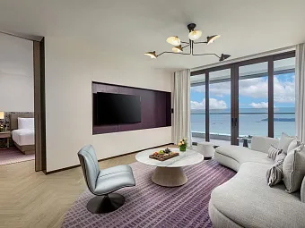 HUALUXE SANYA YALONG BAY RESORT 5*