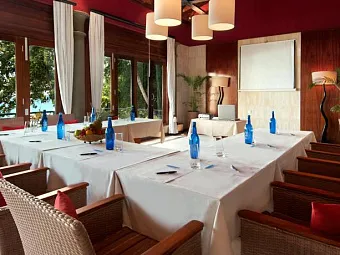HILTON SEYCHELLES NORTHOLME RESORT & SPA 5*