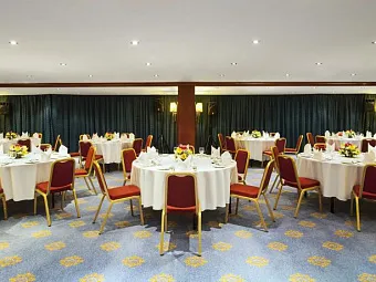 Отель GOLDEN TULIP SHARJAH HOTEL APARTMENTS 4*