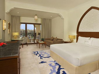 DOUBLETREE BY HILTON RESORT & SPA MARJAN ISLAND 5*