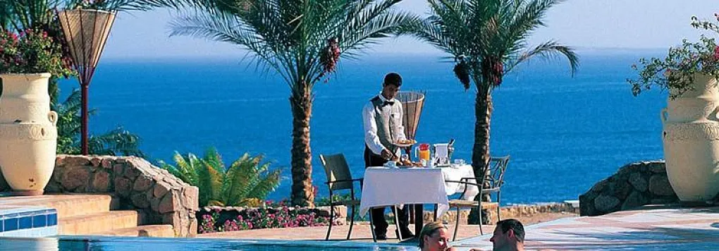 Отель REEF OASIS BEACH RESORT 5*