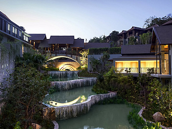 Отель PULLMAN PHUKET ARCADIA NAITHON BEACH 5*