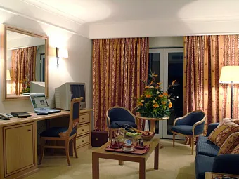 Отель REAL PALACIO 5*