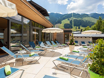 NEUHAUS SPORT & SPA HOTEL 4*