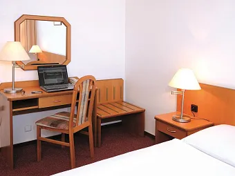 Отель OLSANKA 3*