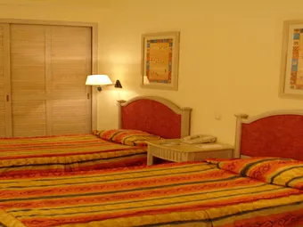 TIA HEIGHTS MAKADI BAY 5*
