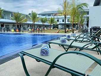 Отель COCO ROYAL BEACH RESORT 3*