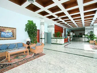 Лобби в отеле BEST NEGRESCO 4*