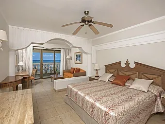 Отель IBEROSTAR ROSE HALL BEACH 5*