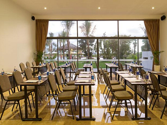 Отель RIVIERA DELUXE CAM RANH RESORT 5*