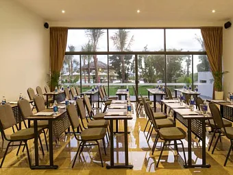Отель RIVIERA DELUXE CAM RANH RESORT 5*