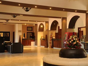 TULIP INN OASIS 4*