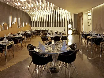 DELPHIN IMPERIAL 5*