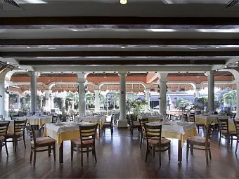 TRS YUCATAN HOTEL 5*
