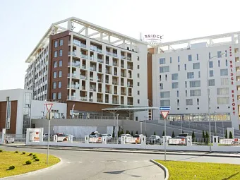 Гостиничный комплекс «Bridge Resort 4*»