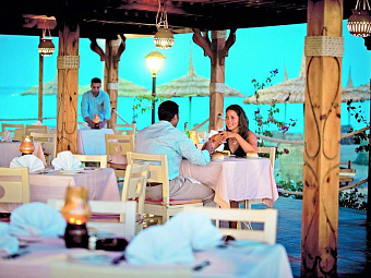 Отель AMWAJ BLUE BEACH RESORT & SPA 5*