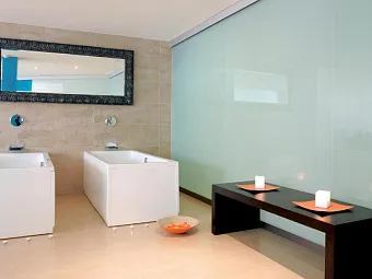 Отель OCCIDENTAL CALA VINAS 4*