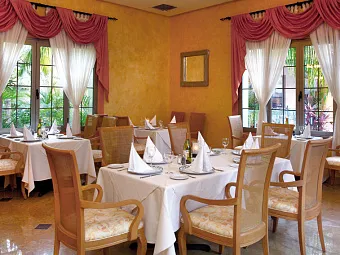 Отель BARCELO MAYA TROPICAL & COLONIAL 5*