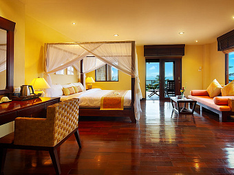Coral Cliff Beach Resort (ex.CORAL COVE CHALET) 3*