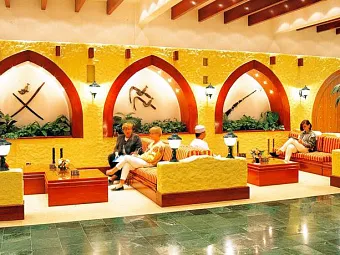  Отель LOU`LOU`A BEACH RESORT 3*, Шарджа.