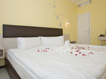 MPM BLUE PEARL HOTEL 4* ( DIT BLUE PEARL HOTEL)