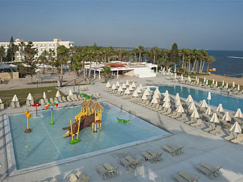 LOUIS PHAETHON BEACH 4*