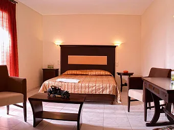 Отель GOUVES SEA & MARE HOTEL 4*