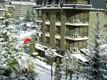 Отель GUILLEM ENCAMP 4*
