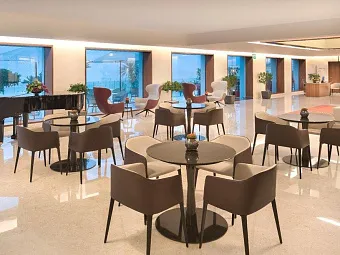 Crowne Plaza Muscat 4*