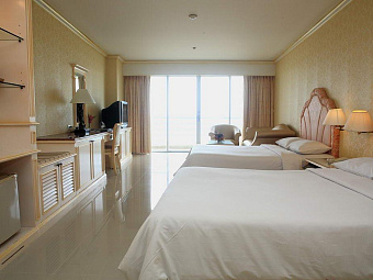 ADRIATIC PALACE PATTAYA 4*