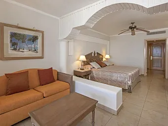 Отель IBEROSTAR ROSE HALL BEACH 5*