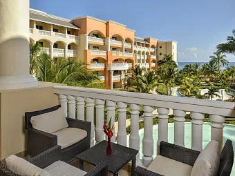IBEROSTAR SELECTION ROSE HALL SUITES 5*