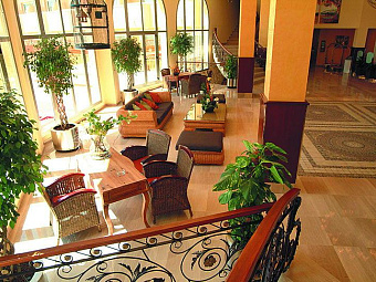      GRAN HOTEL LA HACIENDA 4*