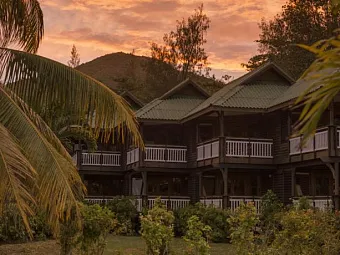 Отель ACAJOU BEACH RESORT 3*