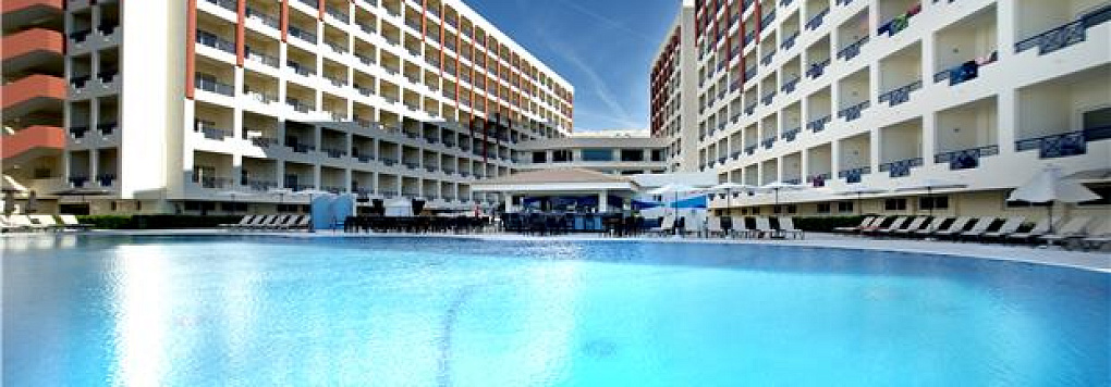 Отель BE LIVE PALMERAS VILLAGE 4*, Португалия, Алгарве, Армансао-де-Пера.