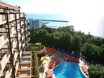  LTI BERLIN GREEN PARK 4*