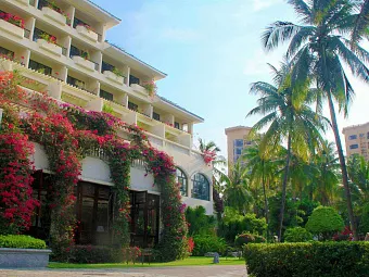 PALM BEACH RESORT & SPA SANYA 4*