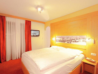 KOENIG HOTEL 3* 