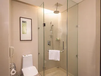 HOWARD JOHNSON RESORT SANYA BAY 5*