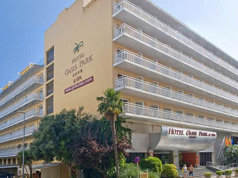 Отель HOTEL GHT OASIS PARK & SPA 4*